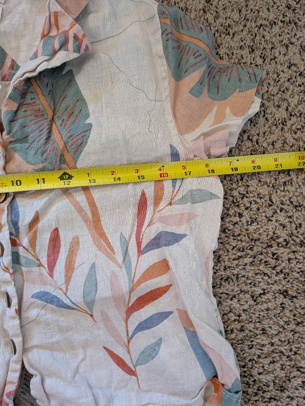 Floral Neutral Linen Cropped Camp Shirt - XS - Picture 5 of 6